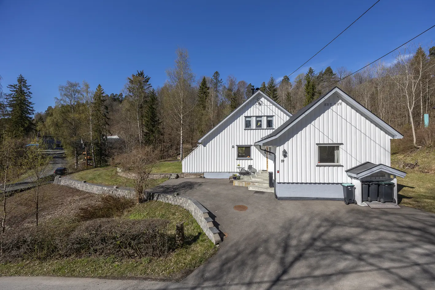 Sjeldent stor og frodig eiendom på 2 090 m² | Romslig familiebolig på 191 m² | Garasje | Attraktivt Vollen/Bjerkås  photo 3