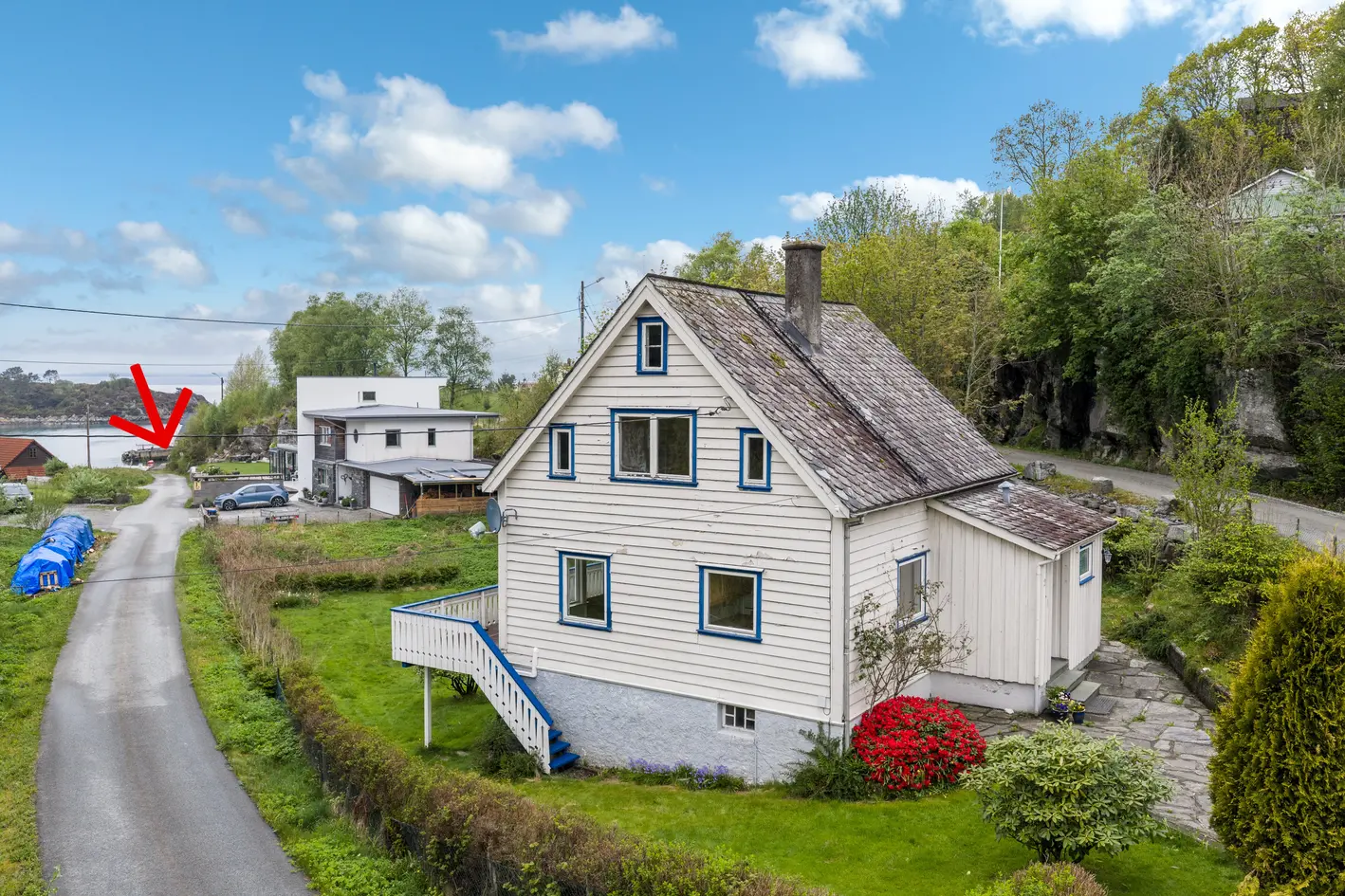 Eldre enebolig med nærhet til sjø - Båtplass, stor tomt og garasje photo 4