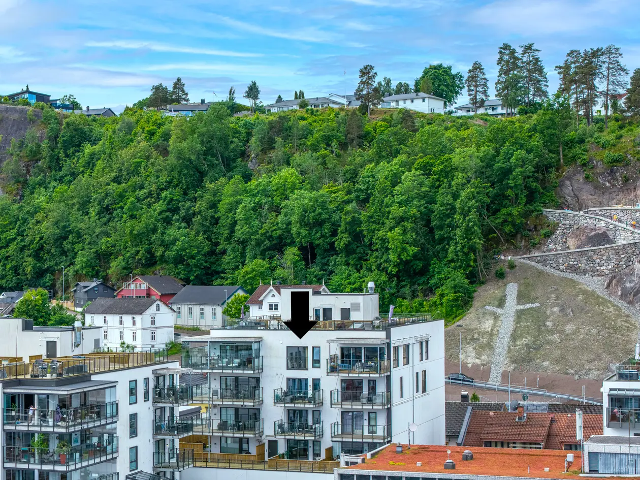Sjøutsikt fra 6. etasje | Egen takparsell | Garasje | Heis | Moderne selveier fra 2018 | Midt i sentrum photo 2