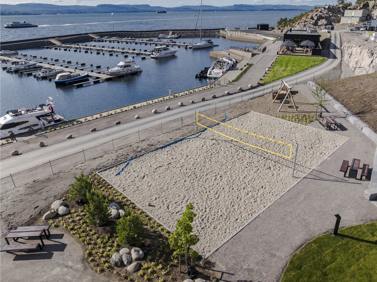 Toppmoderne og eksklusiv 3-roms fra 2025 med panoramautsikt | Heis | Garasje* | Rett til båtplass inkludert! photo 4