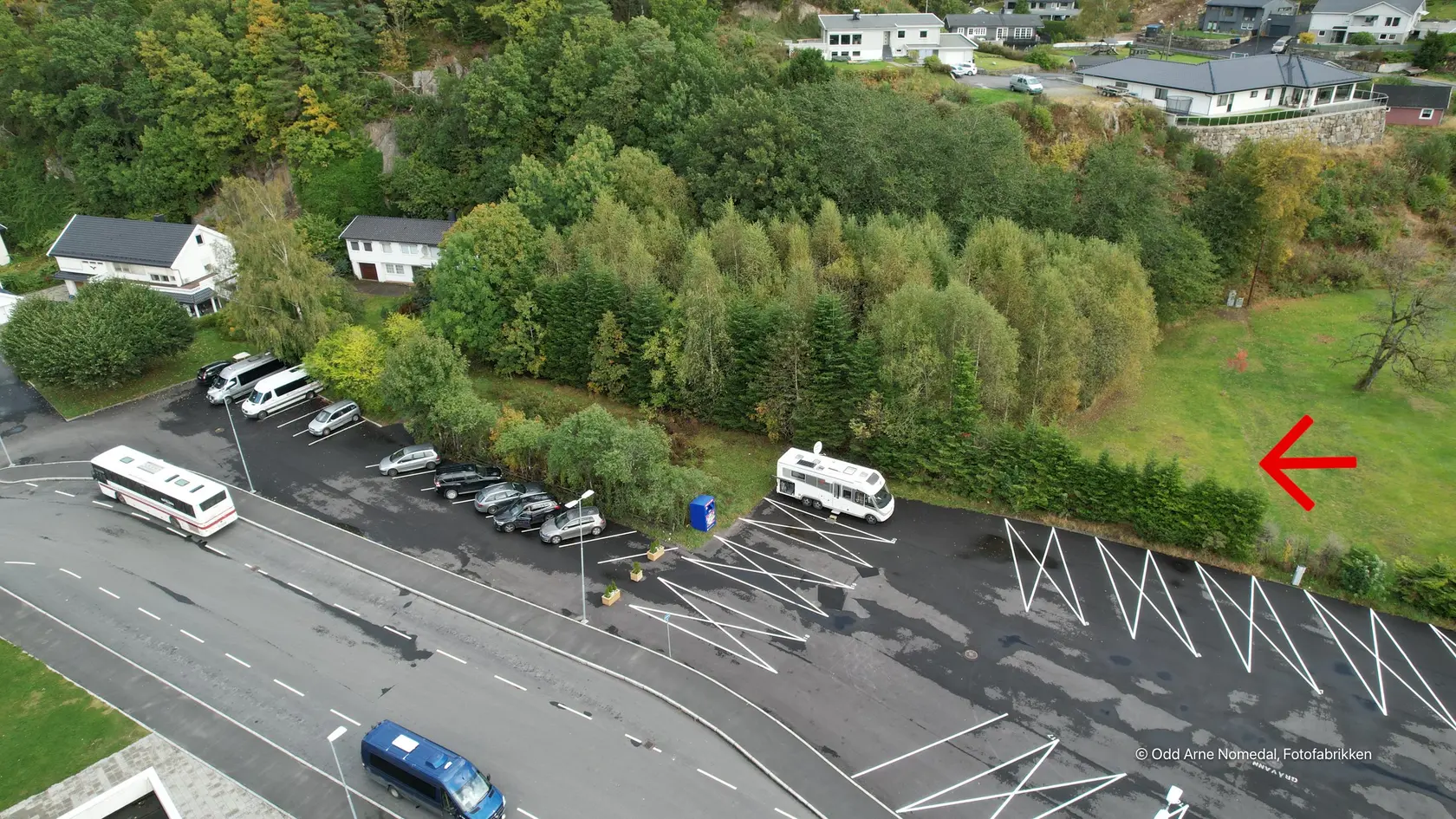 Tomt i Lyngdal sentrum, regulert til bolig/parkering. photo 4