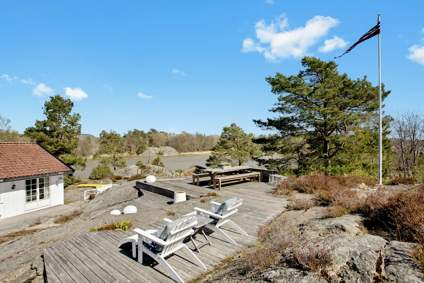 Skåtøy / Kragerø – Sjønær fritidsbolig med båtplass, solrikt og helt usjenert! - Bilde 6