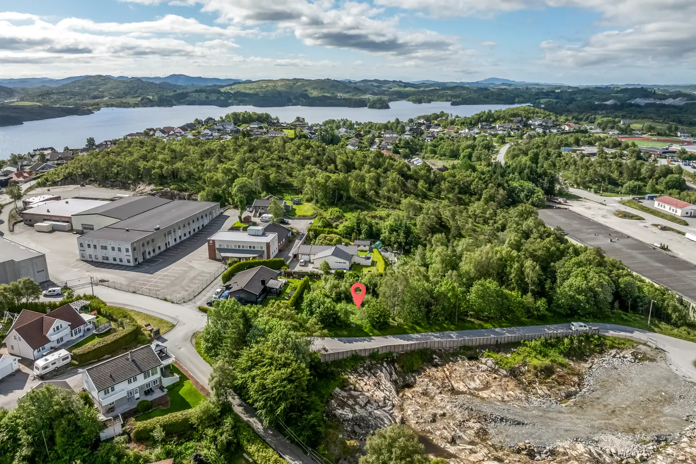 Stor og flott boligtomt med vestvendt og solrik beliggenhet photo 4