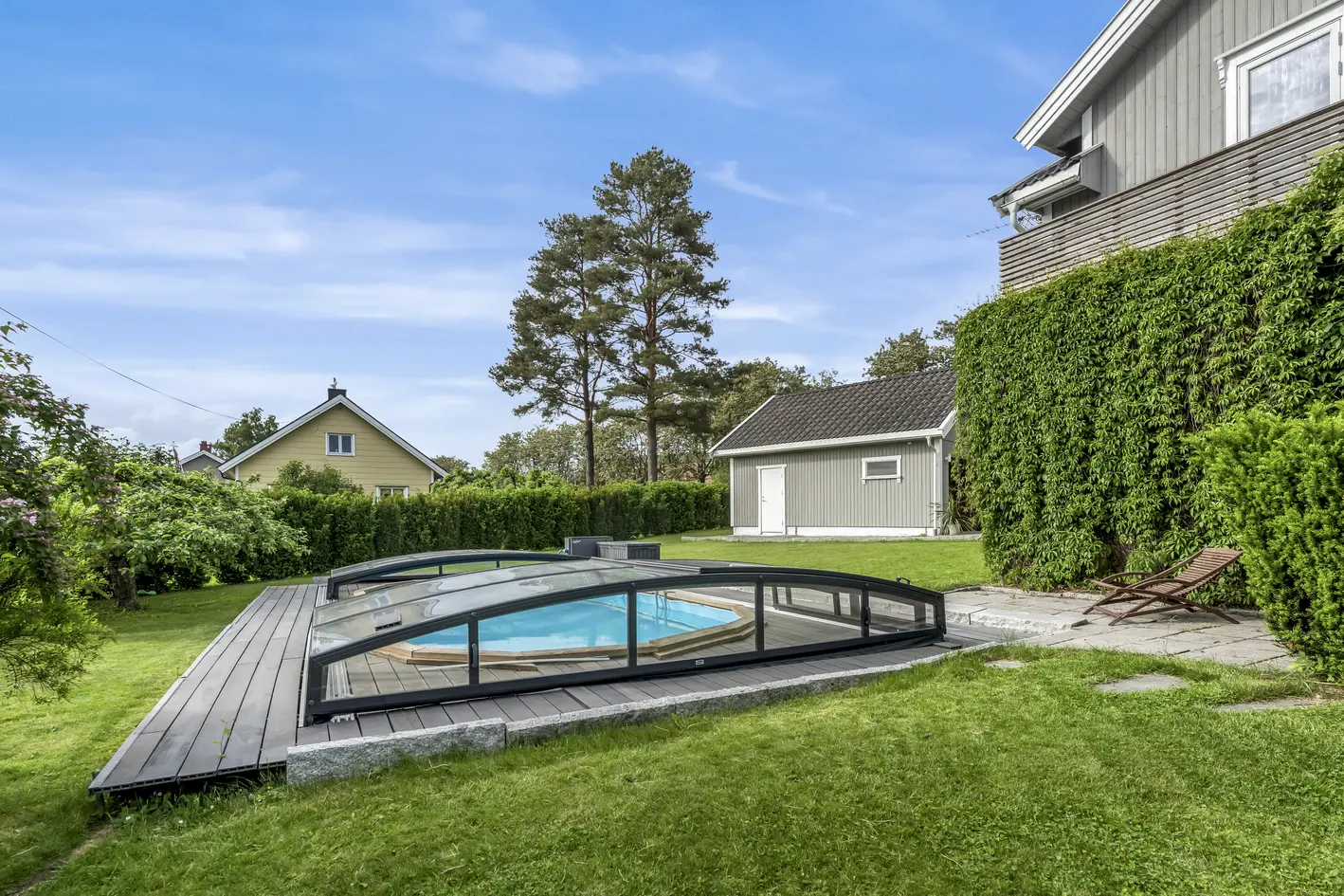 NY PRIS  Flott villa med store påkostninger - Utvendig svømmebasseng - Dobbel garasje - Sentral, skjermet og solrik tomt photo 5