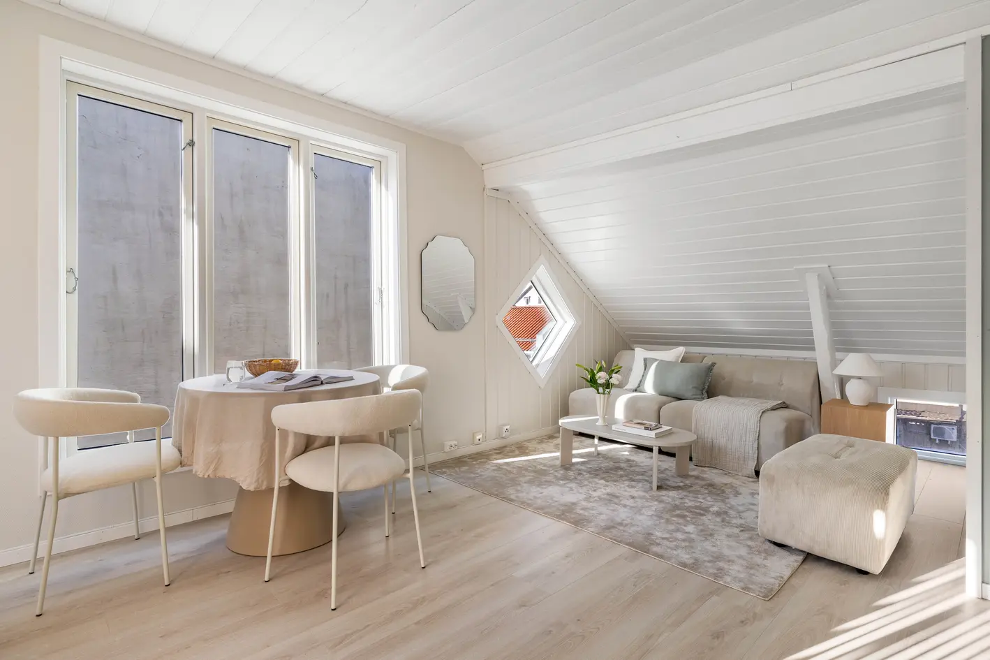 Lys og arealeffektiv selveier i Tønsberg sentrum | Oppgradert med nytt kjøkken og overflater i 2025 | P-plass* photo 5