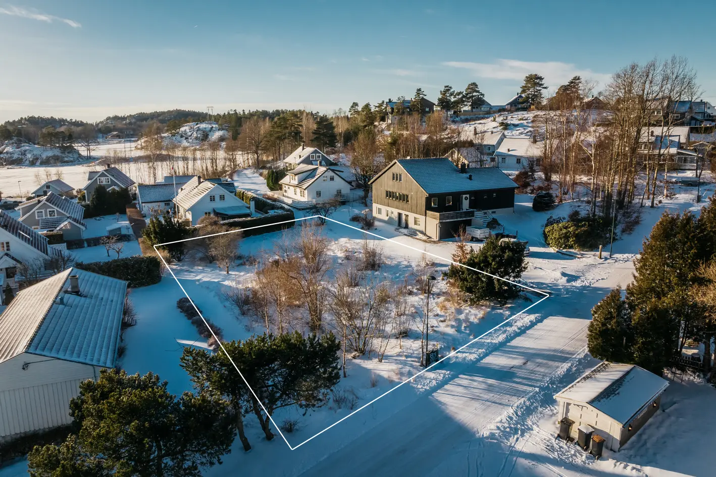Attraktiv tomt i Stavern - Stort potensiale - Veletablert området photo 1