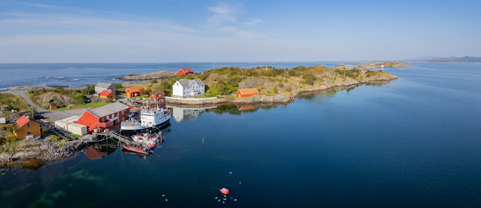 Atlanterhavsvegen - eiendom med godkjent regulering for hotell - spektakulær beliggenhet med utsikt mot fjord og hav photo 3