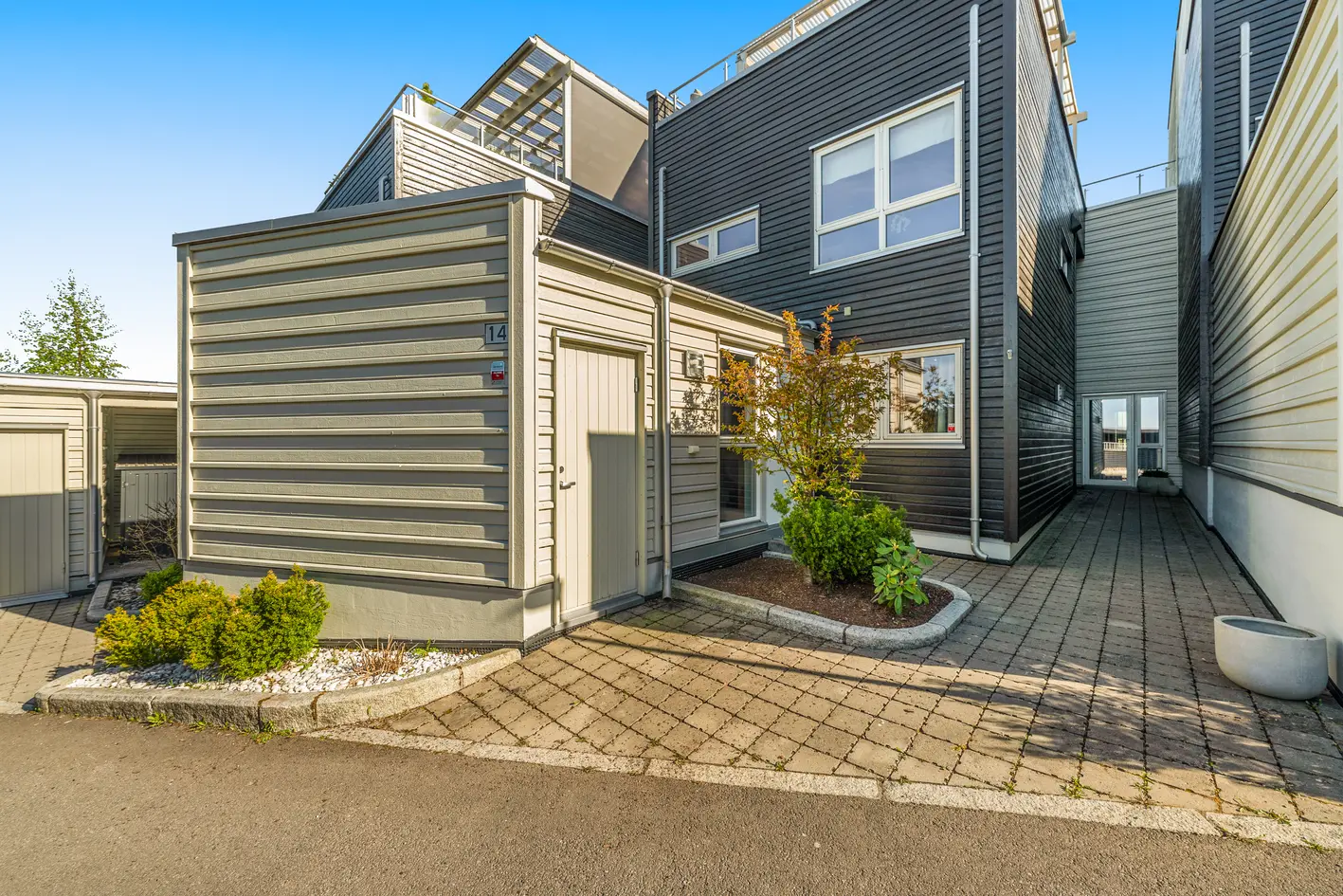 Innbydende og moderne enebolig i kjede med supre uteplasser og carport-Attraktivt boområde og terrasse med utsøkt utsikt photo 4