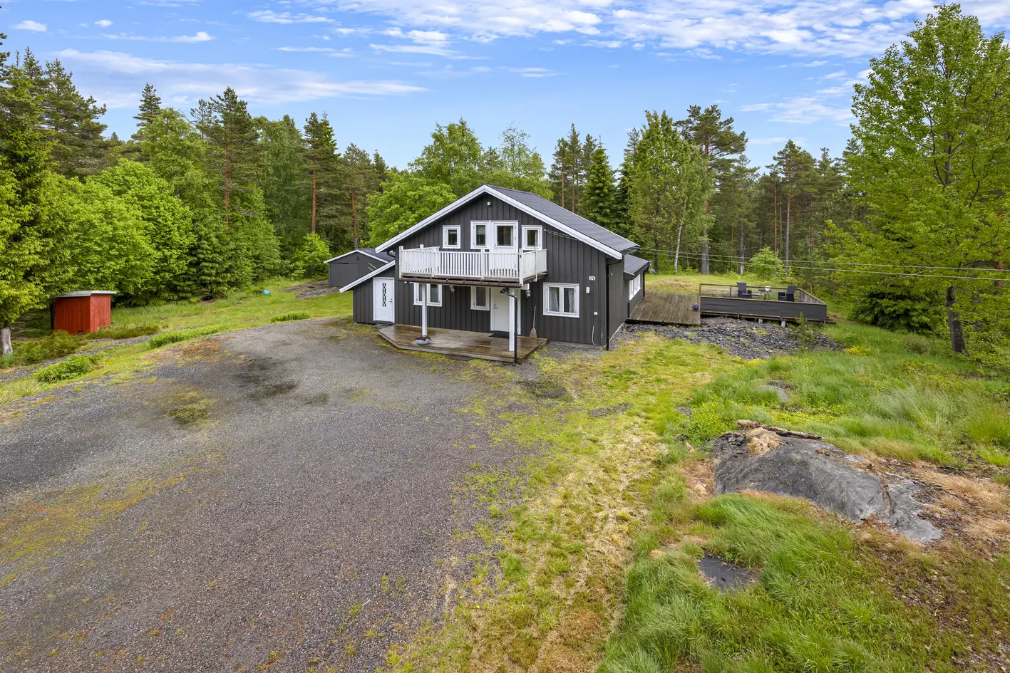Enebolig i fredelige og landlige omgivelser på Fosse- skogen i umiddelbar nærhet photo 3