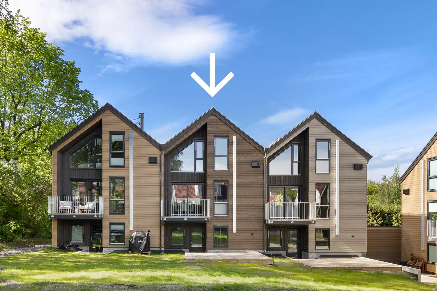 Nyoppført lekkert rekkehus på Ullern | Solrikt | Sentral beliggenhet | Garasje | Lav dok.avgift photo 3