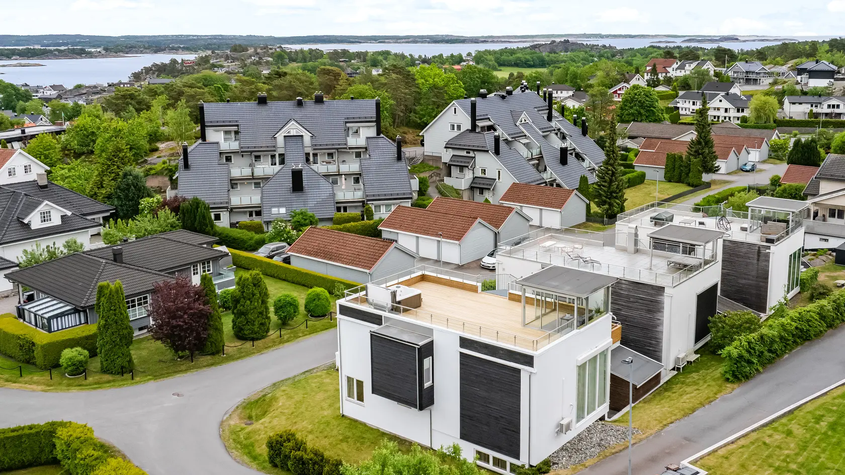 Funkis med fantastiske takterrasser og optimale solforhold – Perfekt familiebolig - Særdeles påkostet og oppgradert photo 3