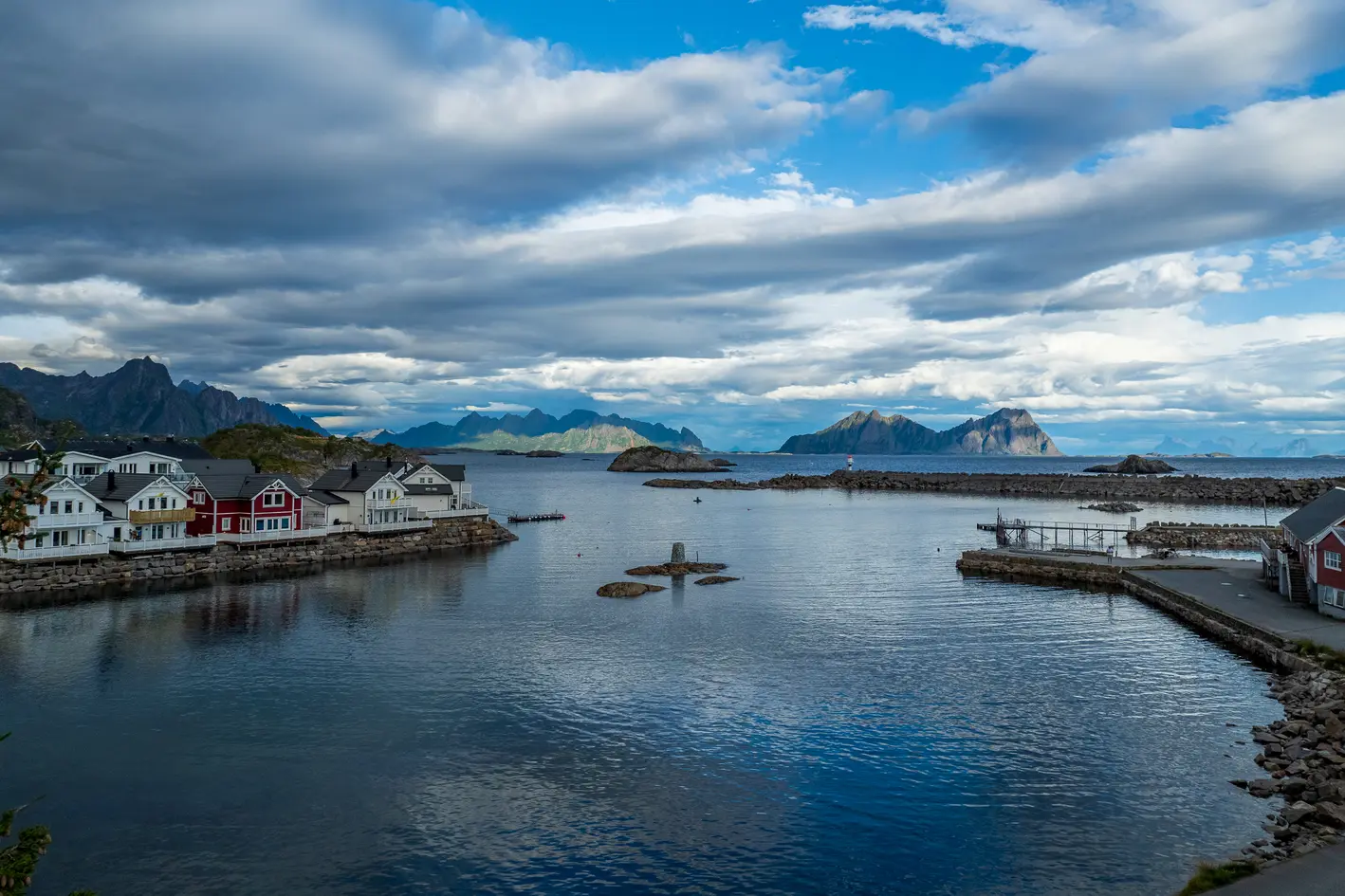Kabelvåg - Smedvika - godkjent leilighetsprosjekt med den aller beste beliggenhet photo 4