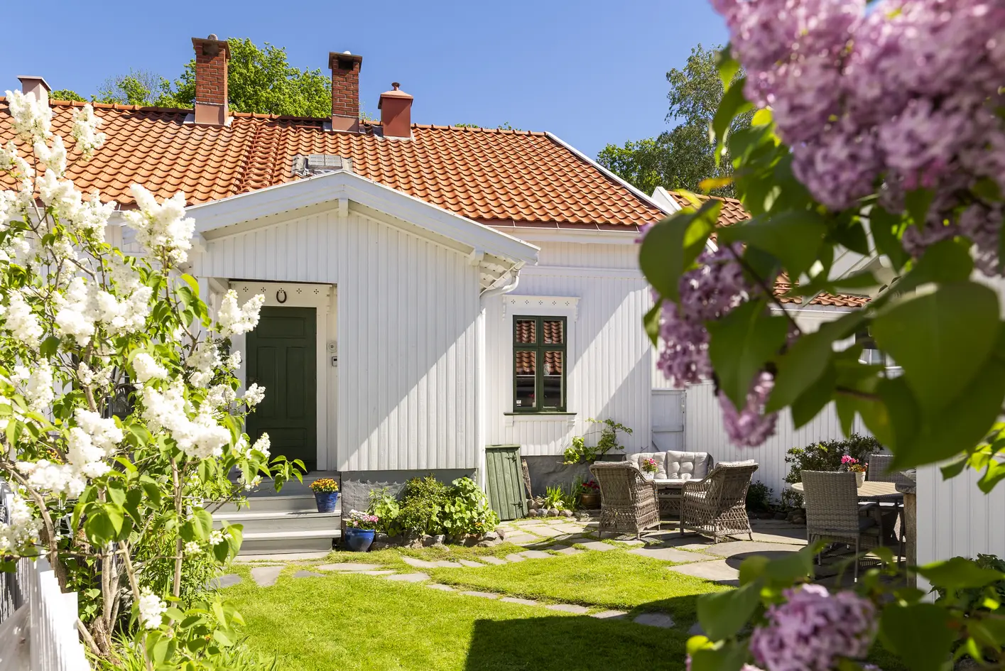 Sjarmerende eldre hus med idyllisk hage - Anneks med atlier/hobbyrom - Gode solforhold - IKKE BOPLIKT photo 2
