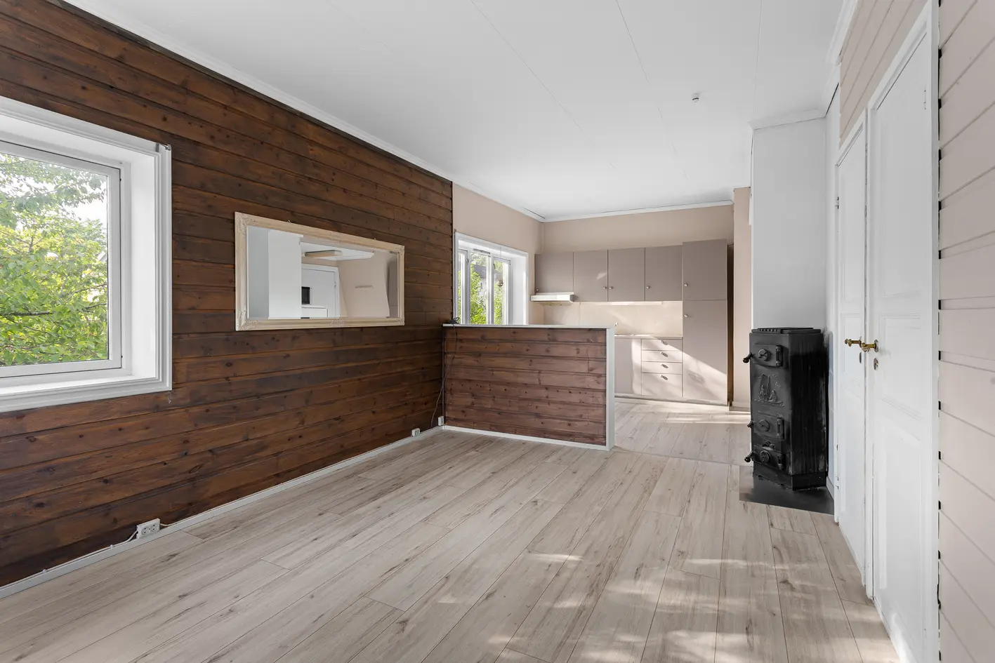 Lys 2-roms eierleilighet i 2. etasje i en 4-mannsbolig. Egen del av loft. Oppussingsobjekt. Praktisk avstand til sentrum photo 3