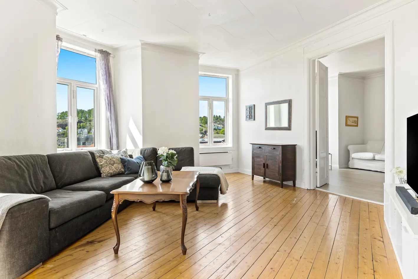 Pen og stor toppleilighet midt i sentrum av Halden. Flott utsikt. photo 5