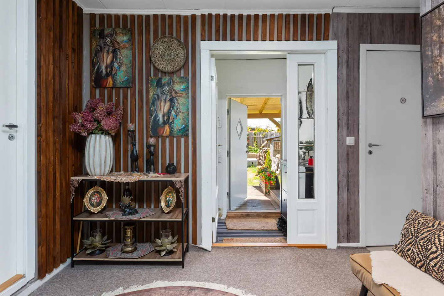 Innholdsrik enebolig med moderniseringer fra 2019, garasje og familievennlig planløsning. photo 3