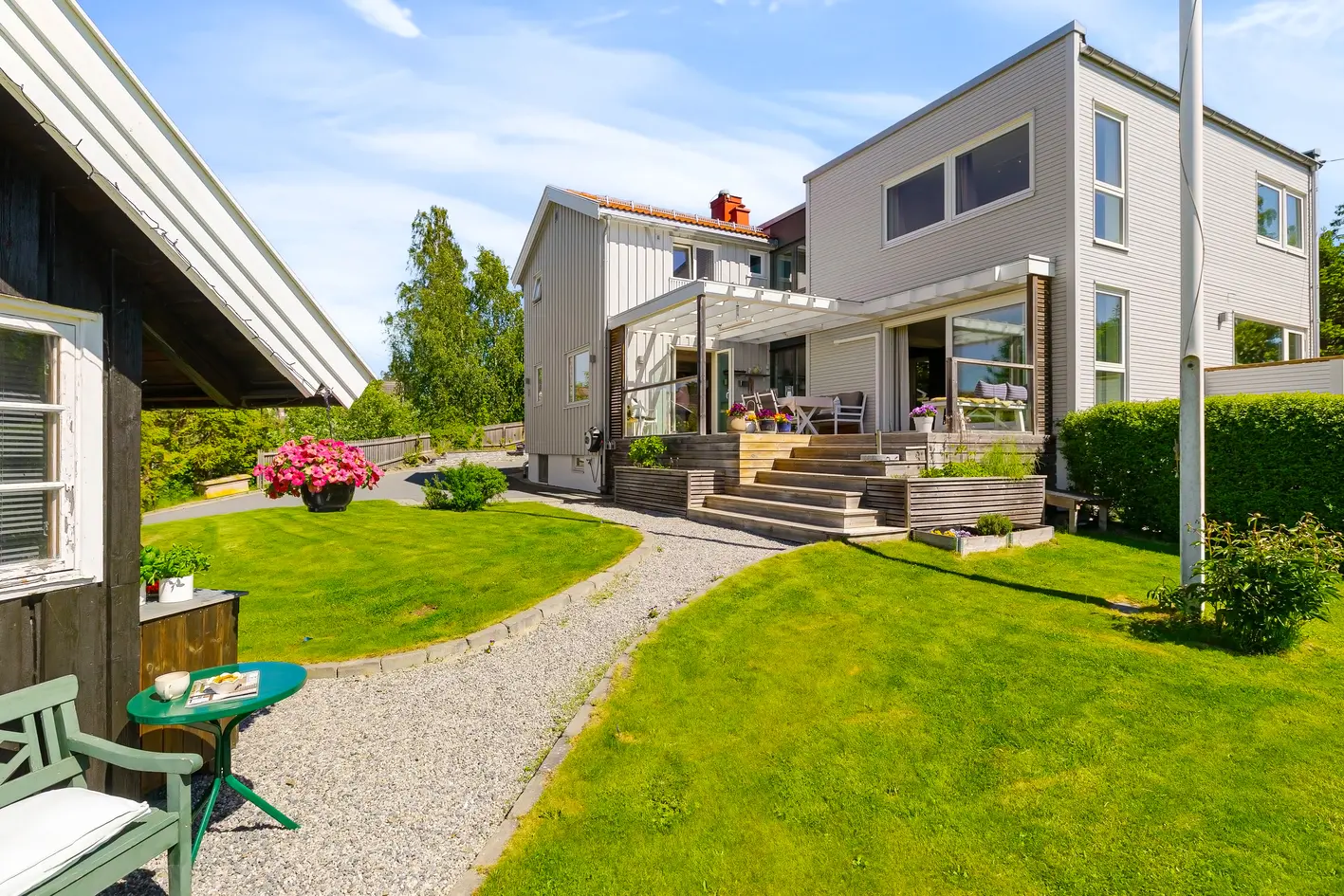 Påkostet og moderne. Renovert og tilbygget 2016/2018. Høyt og fritt. Solrik, idyllisk hjørnetomt. Hybel. Dobbelgarasje photo 5