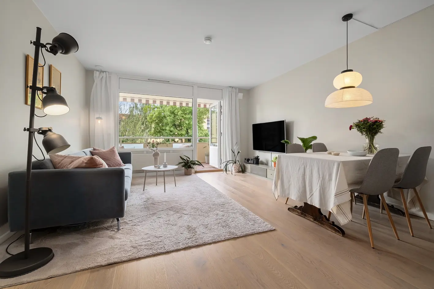 Delikat og moderne 3-roms i 2. etg – Flott kjøkken- Vestvendt balkong - Vv/fyring inkl - Nært marka photo 5