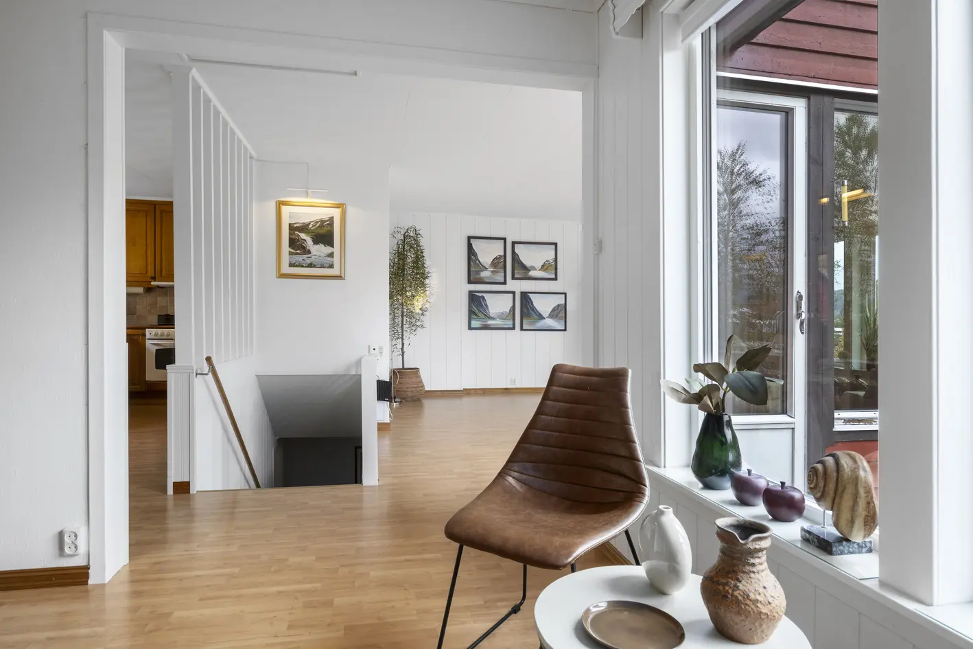 Sentrumsnær del av tomannsbolig |  Garasje  |  3 soverom  |  Hage og terrasse photo 4