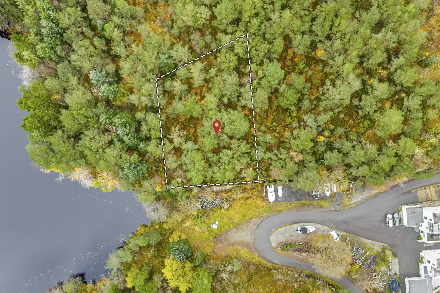 Flott tomt i naturskjønne omgivelser - Båtplass mm. photo 4
