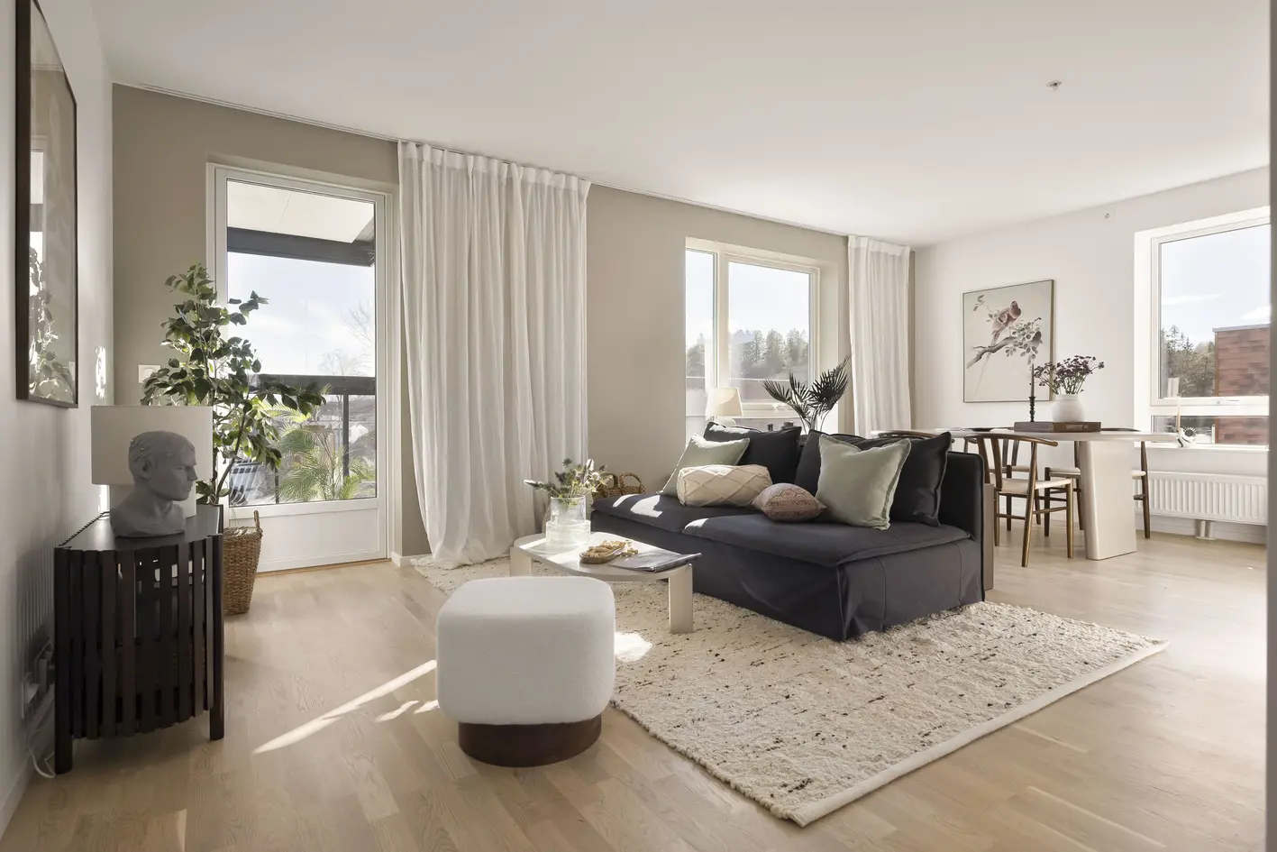 HELT NY OG MODERNE 4-ROMS TOPP- & HJØRNELEILIGHET M/ FLOTT FELLES TERRASSEHAGE - INNGLASSET BALKONG - GARASJE* - HEIS, billingstad