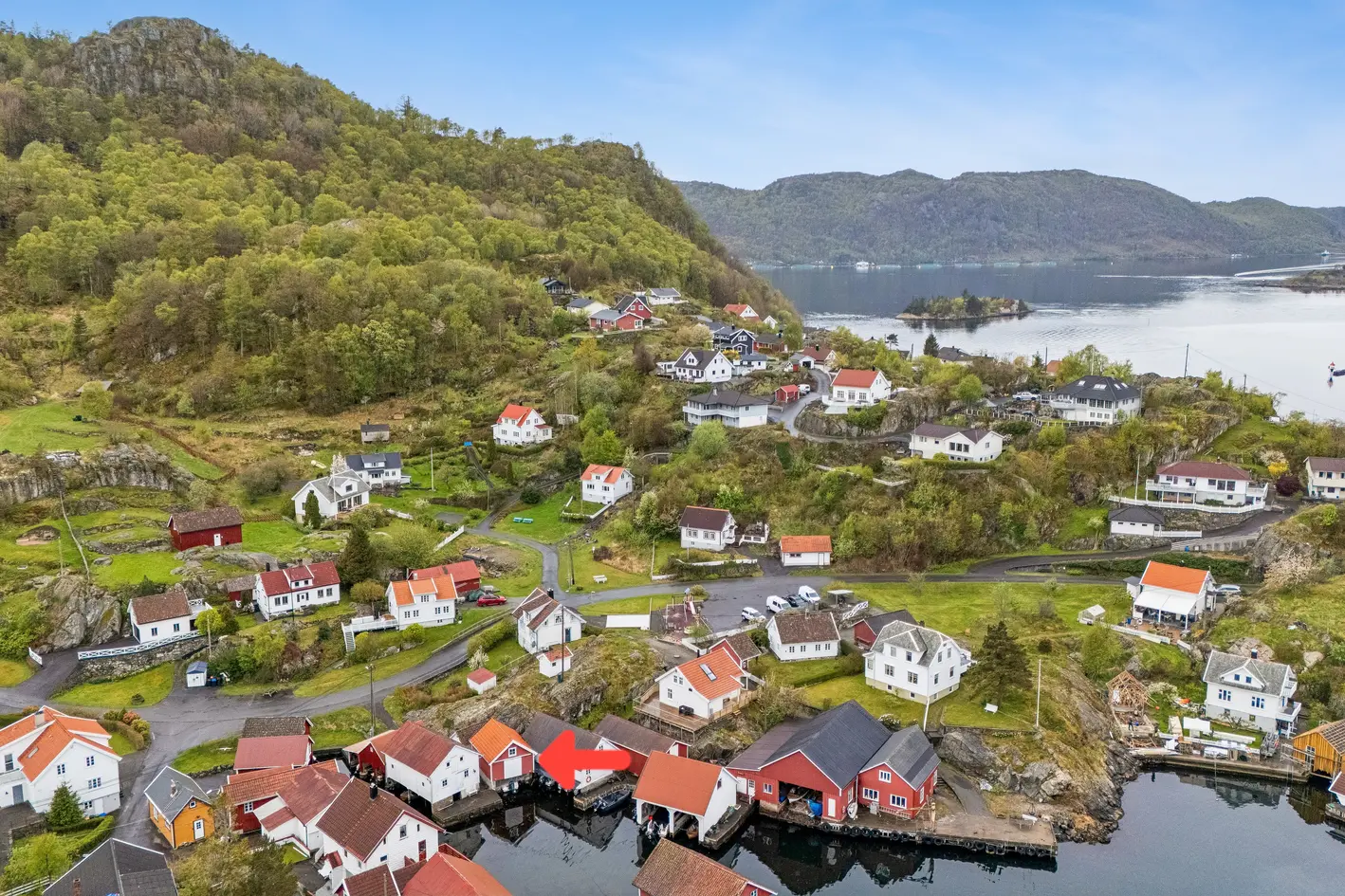 Sjarmerende bolig beliggende på Andabeløy | Båtnaust | Garasje | Ingen boplikt photo 2