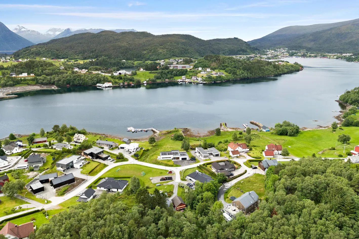 Flott sydvendt boligtomt med 20% BYA i populære og barnevennlige omgivelser. photo 5