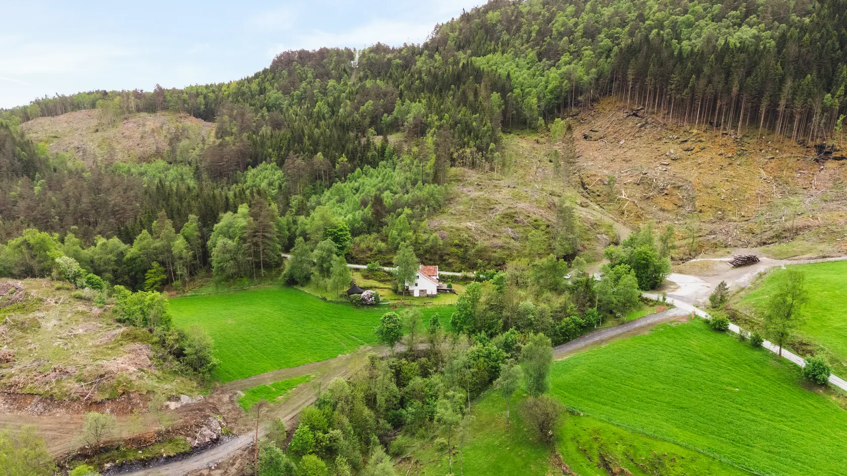 Sjarmerende og historisk eiendom i idylliske omgivelser | Flotte uteområder | Båtstø photo 3