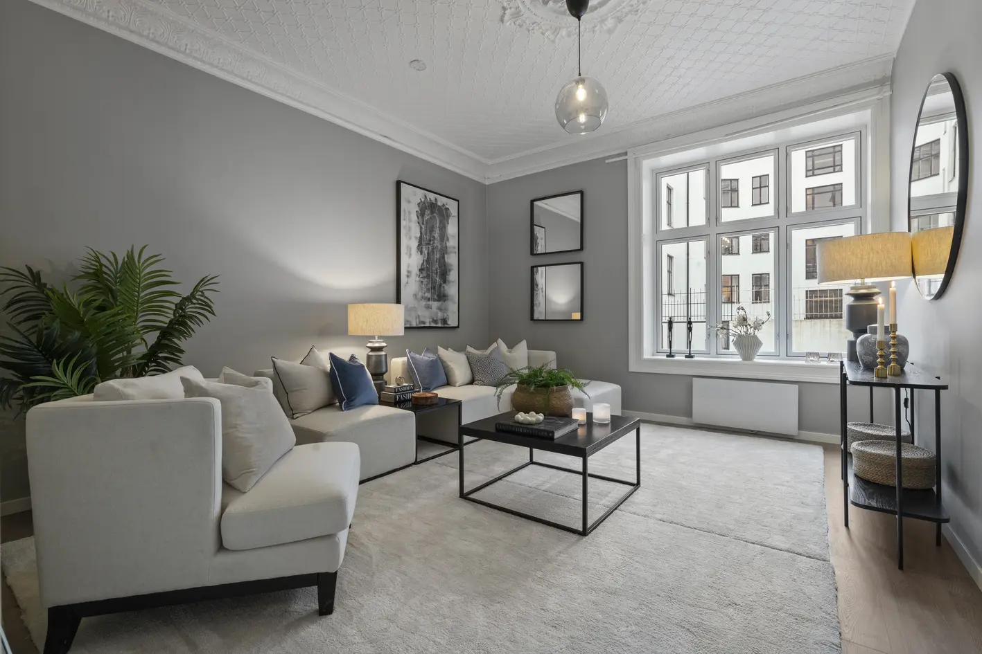 Stor og gjennomgående 5-roms renovert i 2017 | 2 bad + WC | Flott utleieobjekt | Sentral og attraktiv beliggenhet photo 5