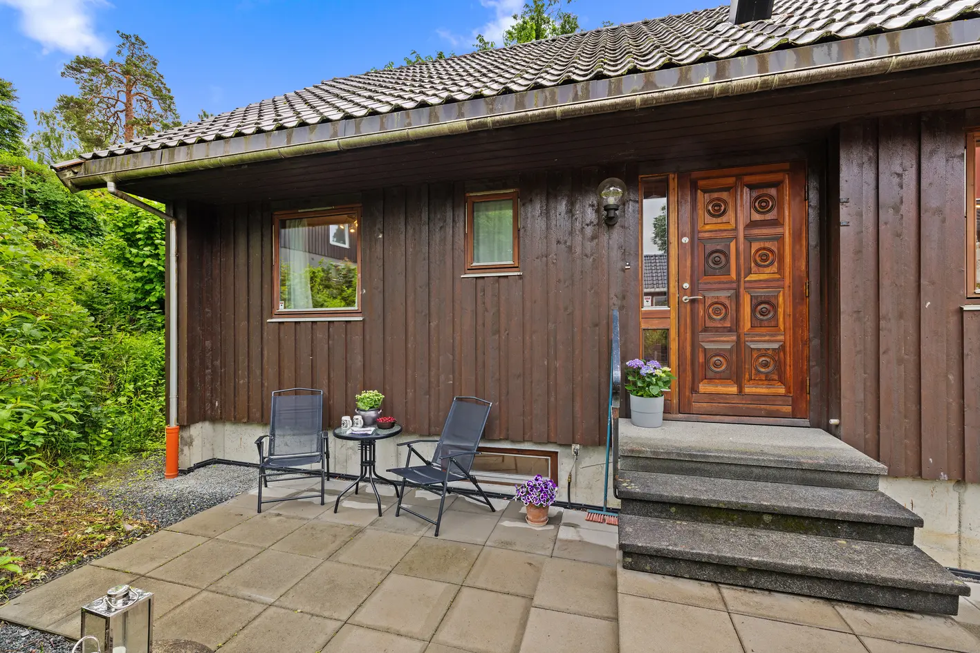 Stor familiebolig med 5 soverom | 257 m² BRA-i | Dobbelgarasje | 103 m² kjeller med stort potensial | 150 m til tog photo 5
