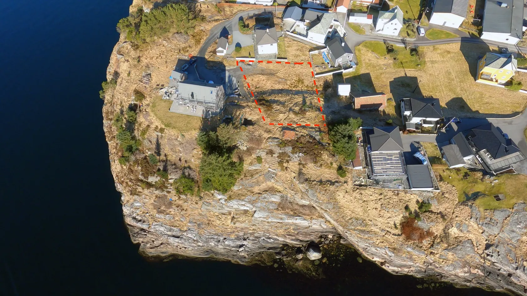 RAMSØY - Boligtomt  - Nydelig sjøutsikt - idylliske omgivelser - Meget barnevennlig photo 3