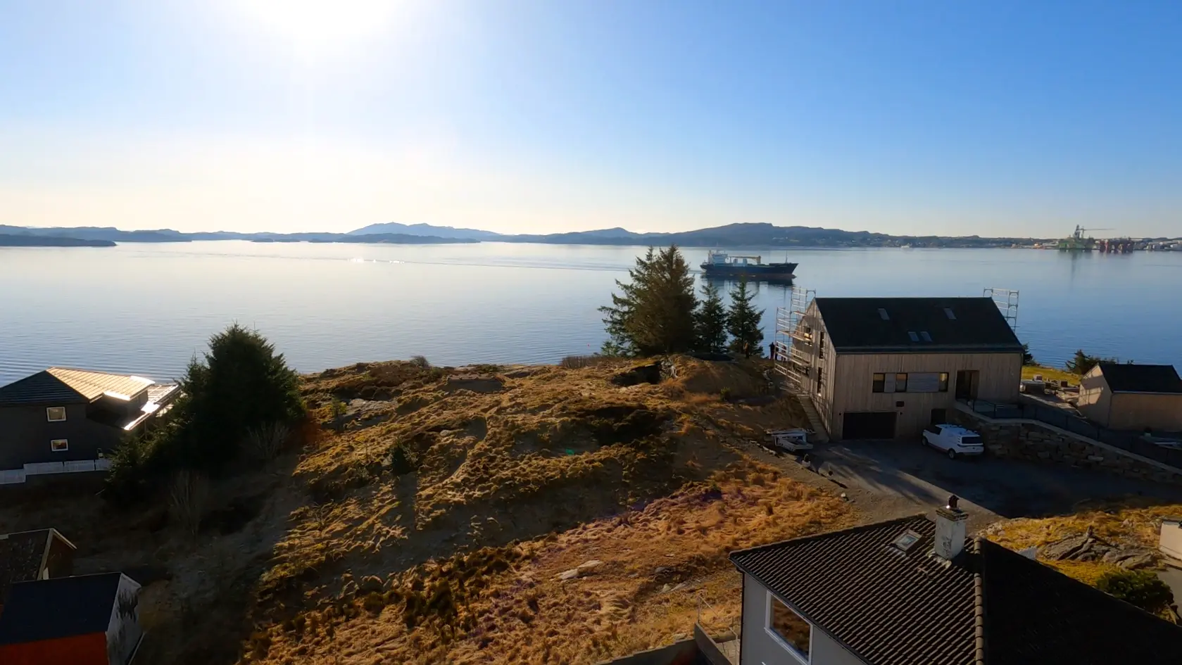 RAMSØY - Boligtomt  - Nydelig sjøutsikt - idylliske omgivelser - Meget barnevennlig photo 2