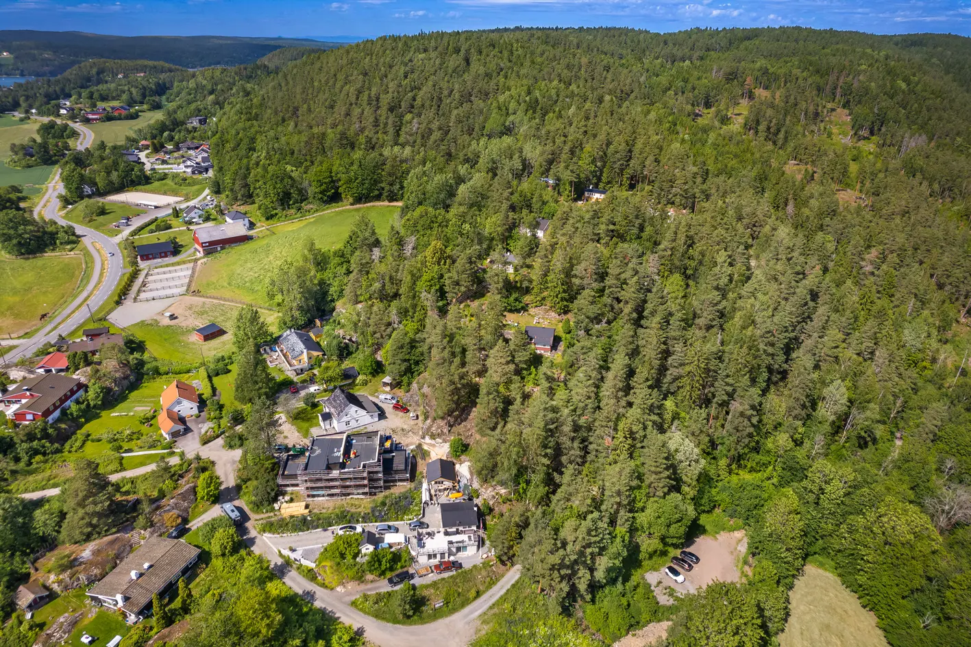 Eiet boligtomt på 701 kvm med fin utsikt over Pollevannet photo 5