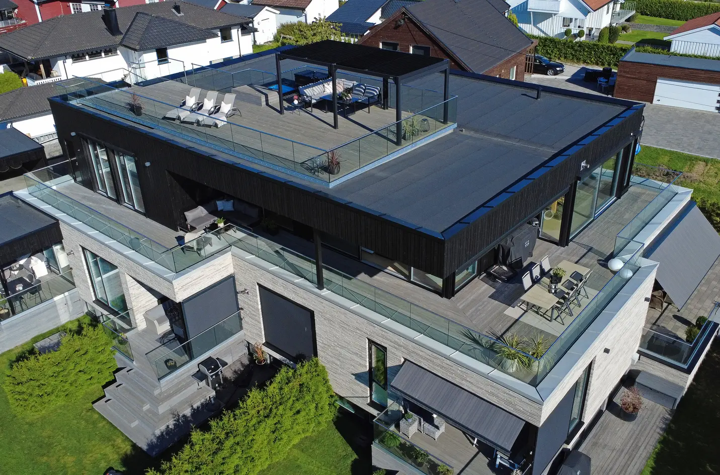 Stor og eksklusiv selveierleilighet - BRA 296 kvm - Høy standard - Takterrasse på 73 kvm -  Vannbåren gulvvarme photo 5