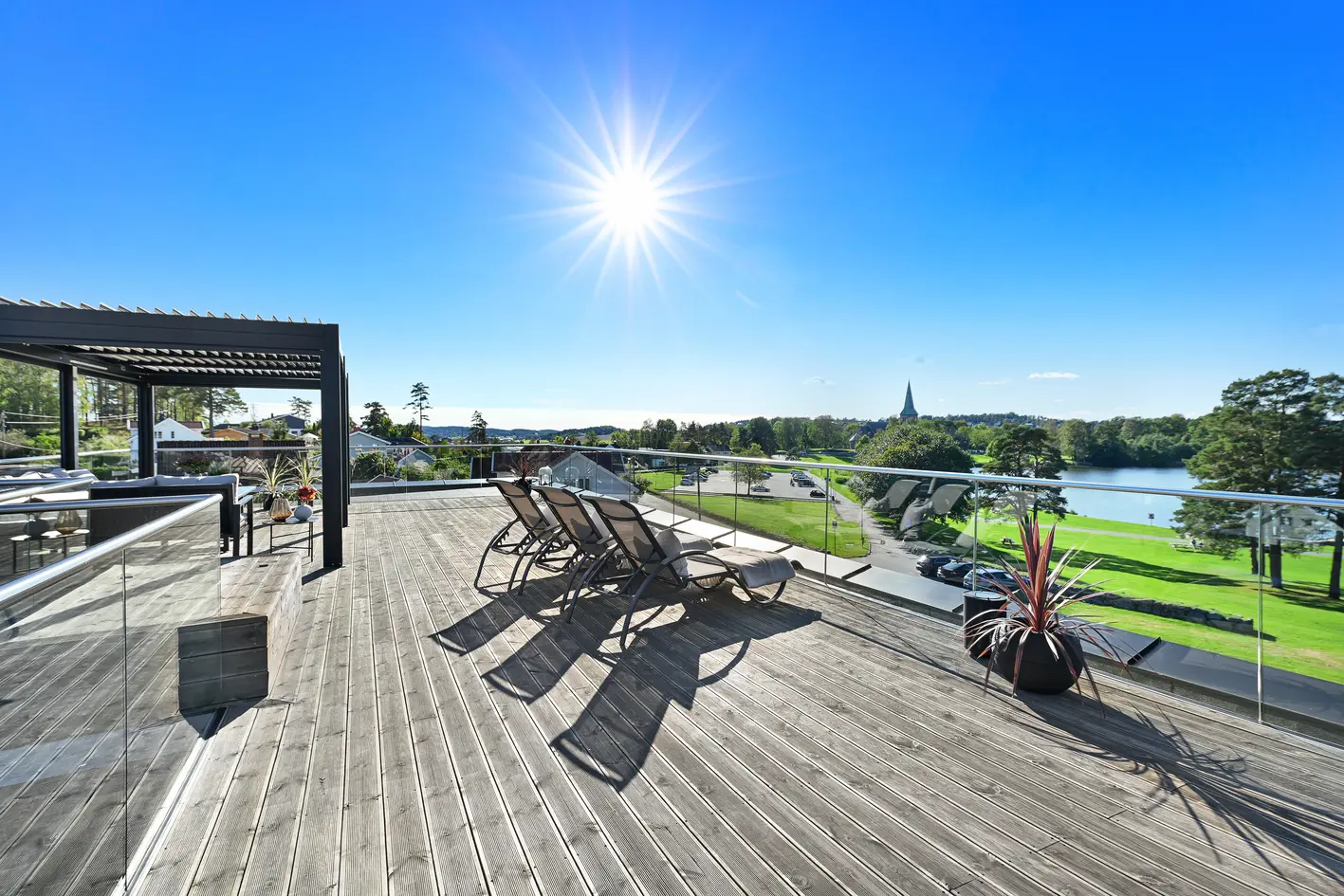 Stor og eksklusiv selveierleilighet - BRA 296 kvm - Høy standard - Takterrasse på 73 kvm -  Vannbåren gulvvarme photo 2