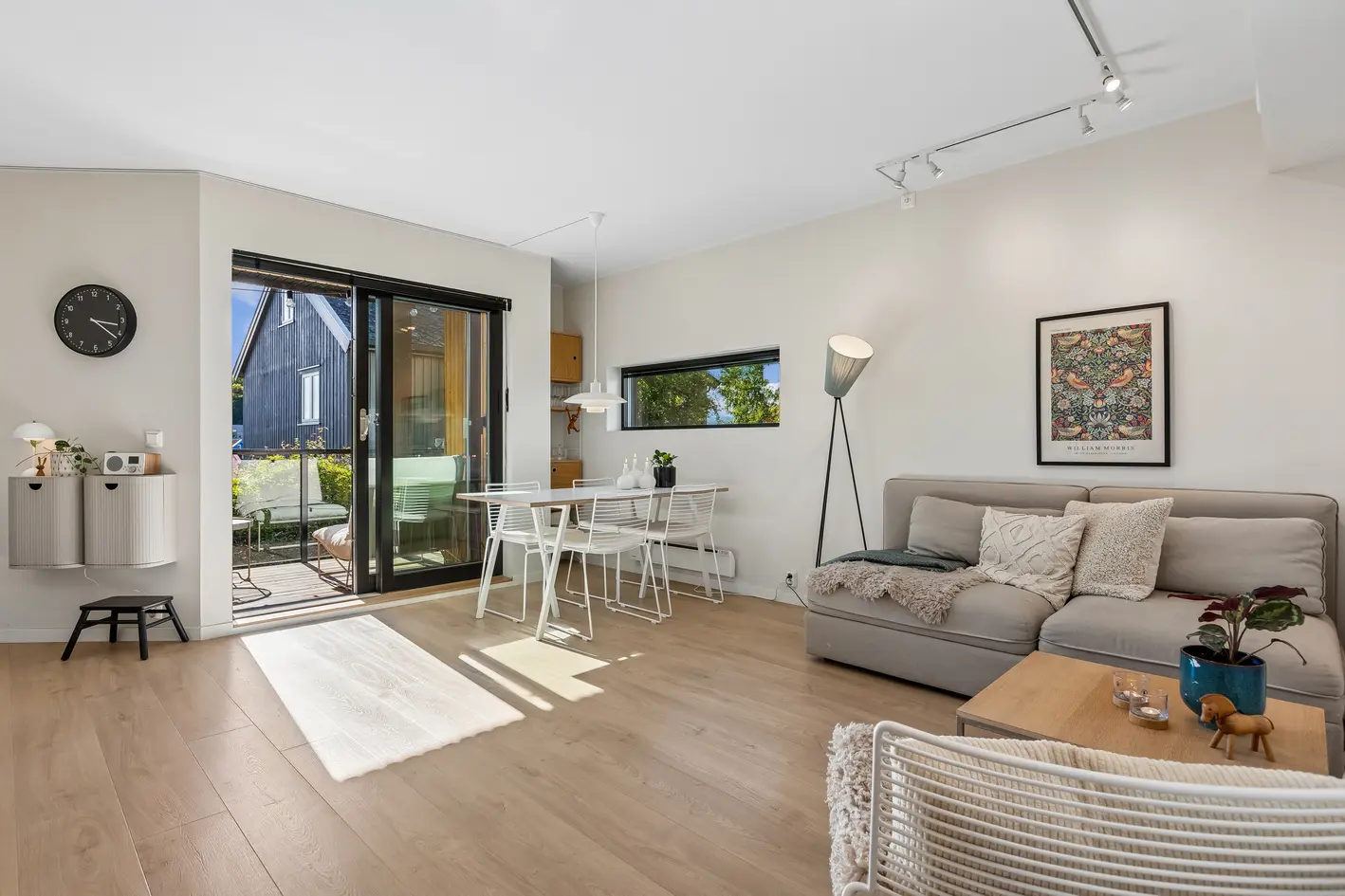 Lekker selveierleilighet over to plan ved Korsvika på Lade | Carport med lader |Høy standard | Gode solforhold |Fra 2021 photo 2