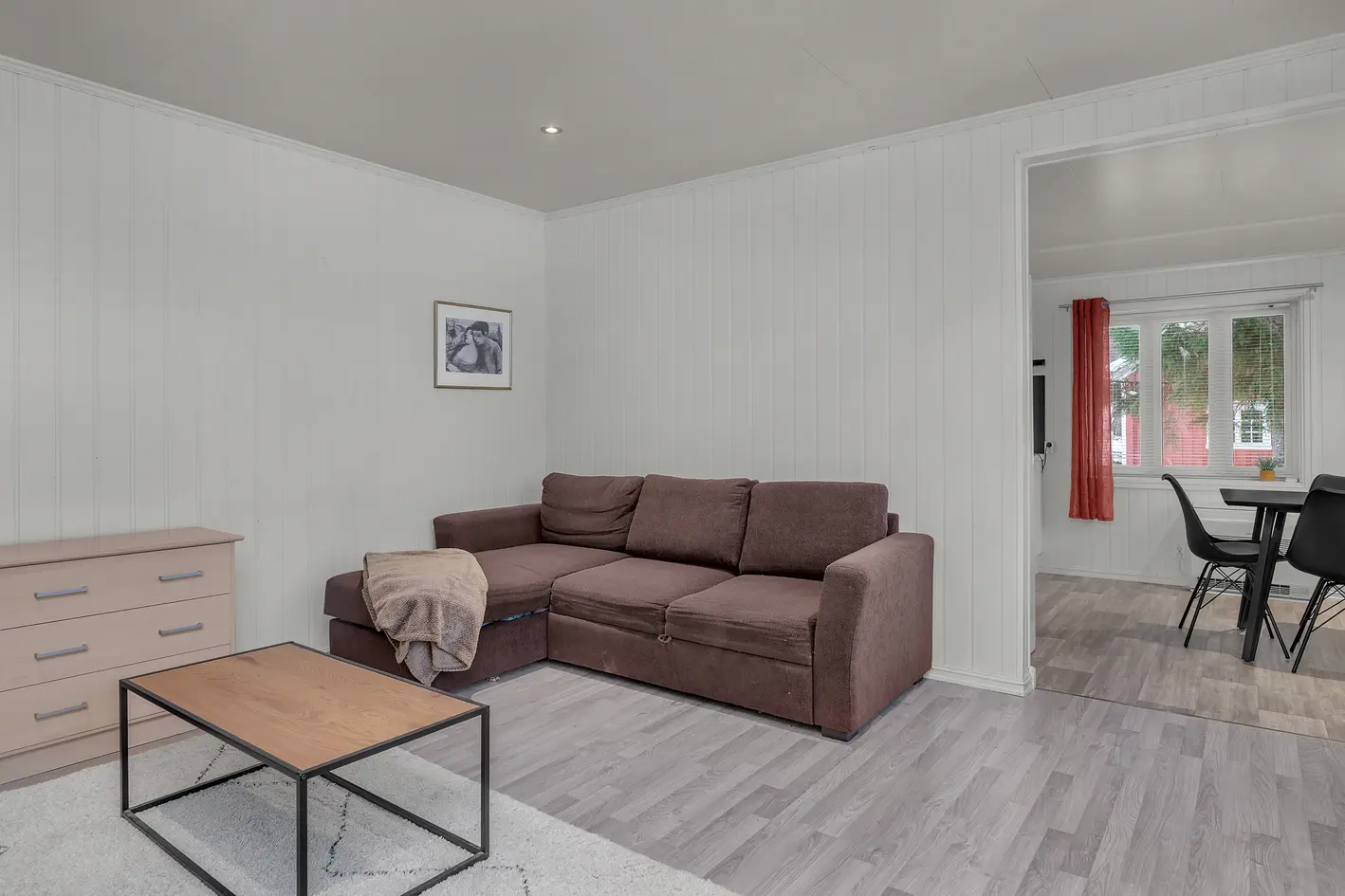 Hus – Sortland, Kjerkåsen, Strand - Flere