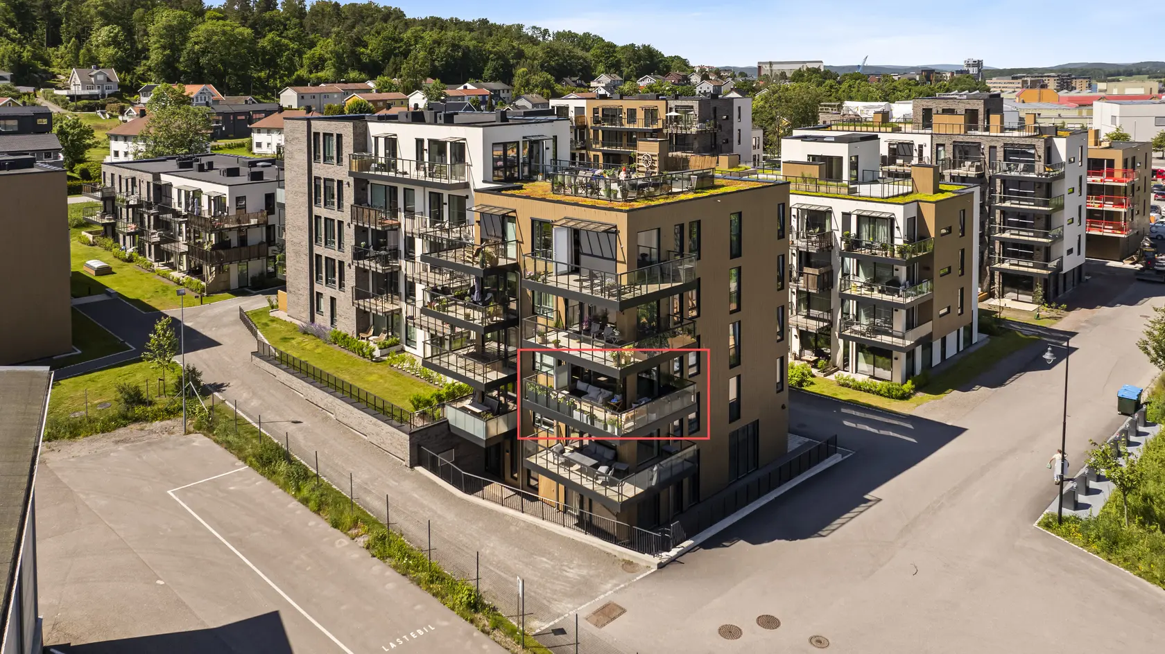 Attraktiv og moderne 3-roms i Teieparken fra 2024 | Stor solrik balkong | Heis | Garasjeplass | Ingen fellesgjeld!