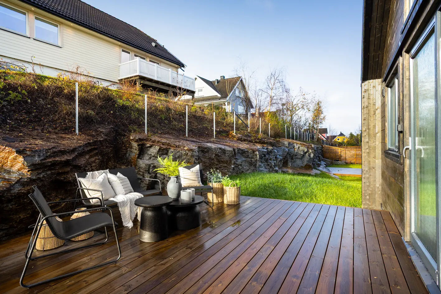 Brattås - Meget lekker og nyoppført enebolig i funkisstil - Gode solforhold - Carport - Ingen dok.avgift! photo 5