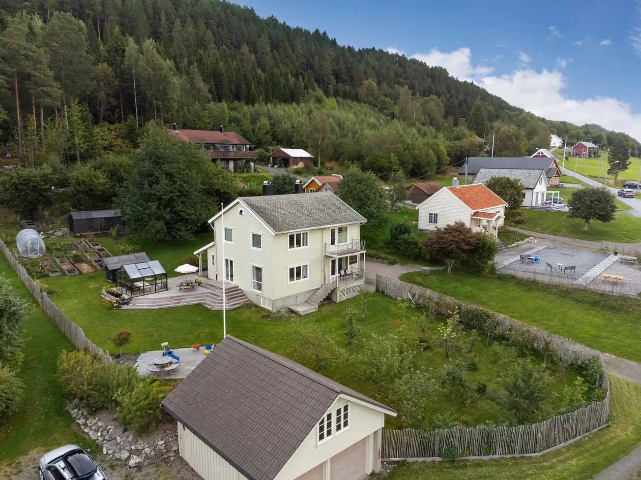Sekken - Innholdsrik enebolig med fine uteareal og sentral beliggenhet! photo 5