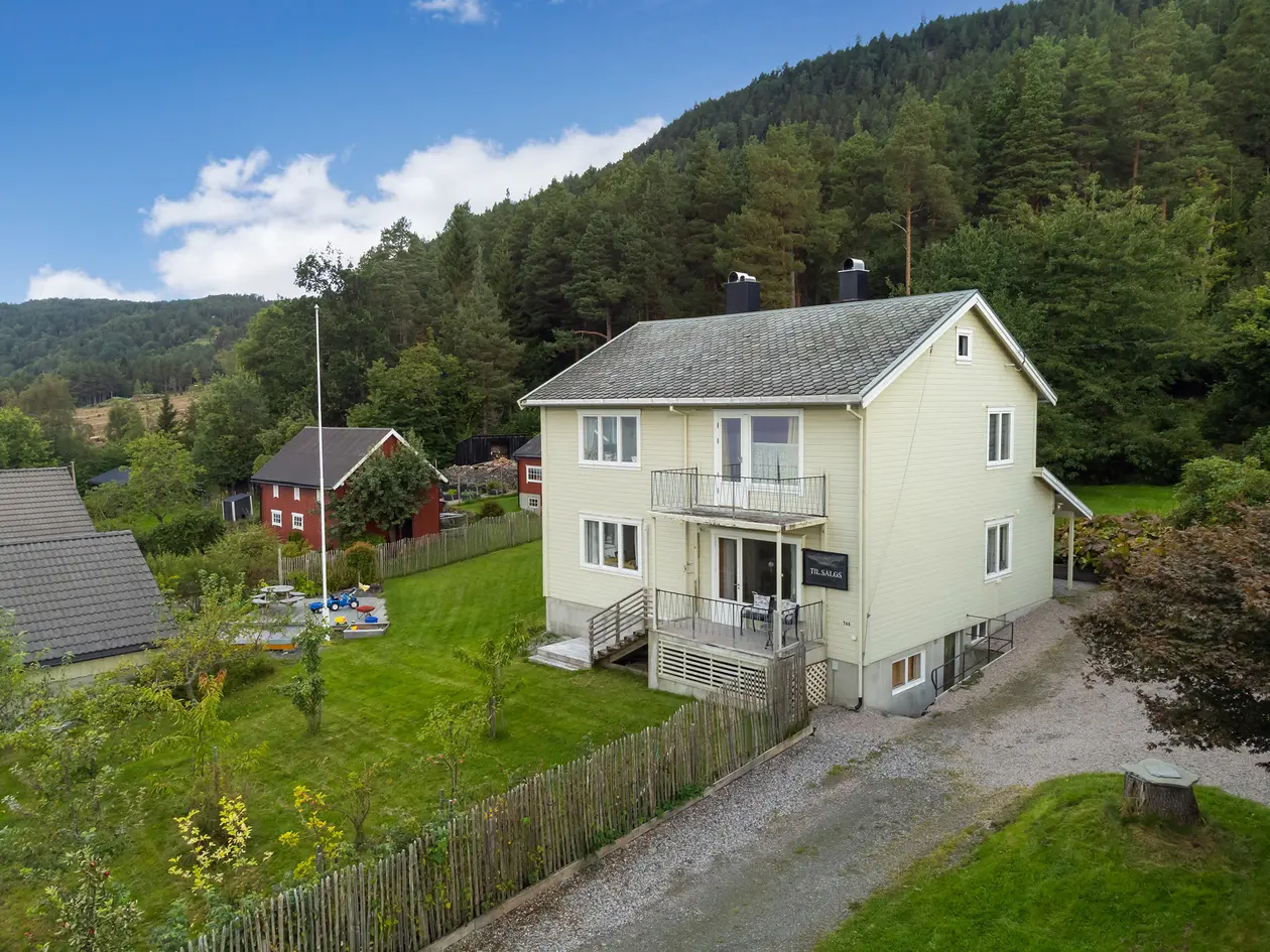 Sekken - Innholdsrik enebolig med fine uteareal og sentral beliggenhet! photo 3