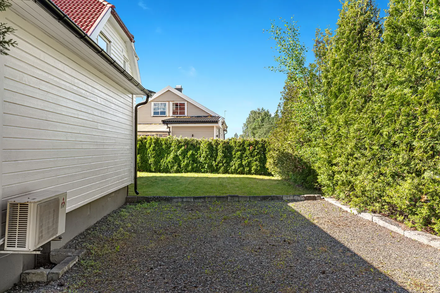 Kjørbekkhøgda Skien - Enebolig på romslig tomt - sentralt plassert - 2 bad - 3 soverom photo 5