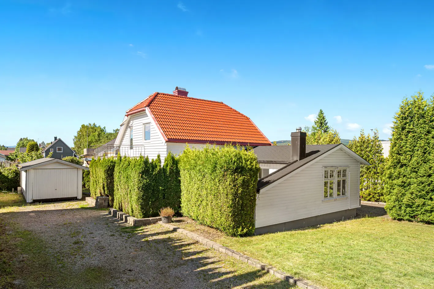 Kjørbekkhøgda Skien - Enebolig på romslig tomt - sentralt plassert - 2 bad - 3 soverom photo 3