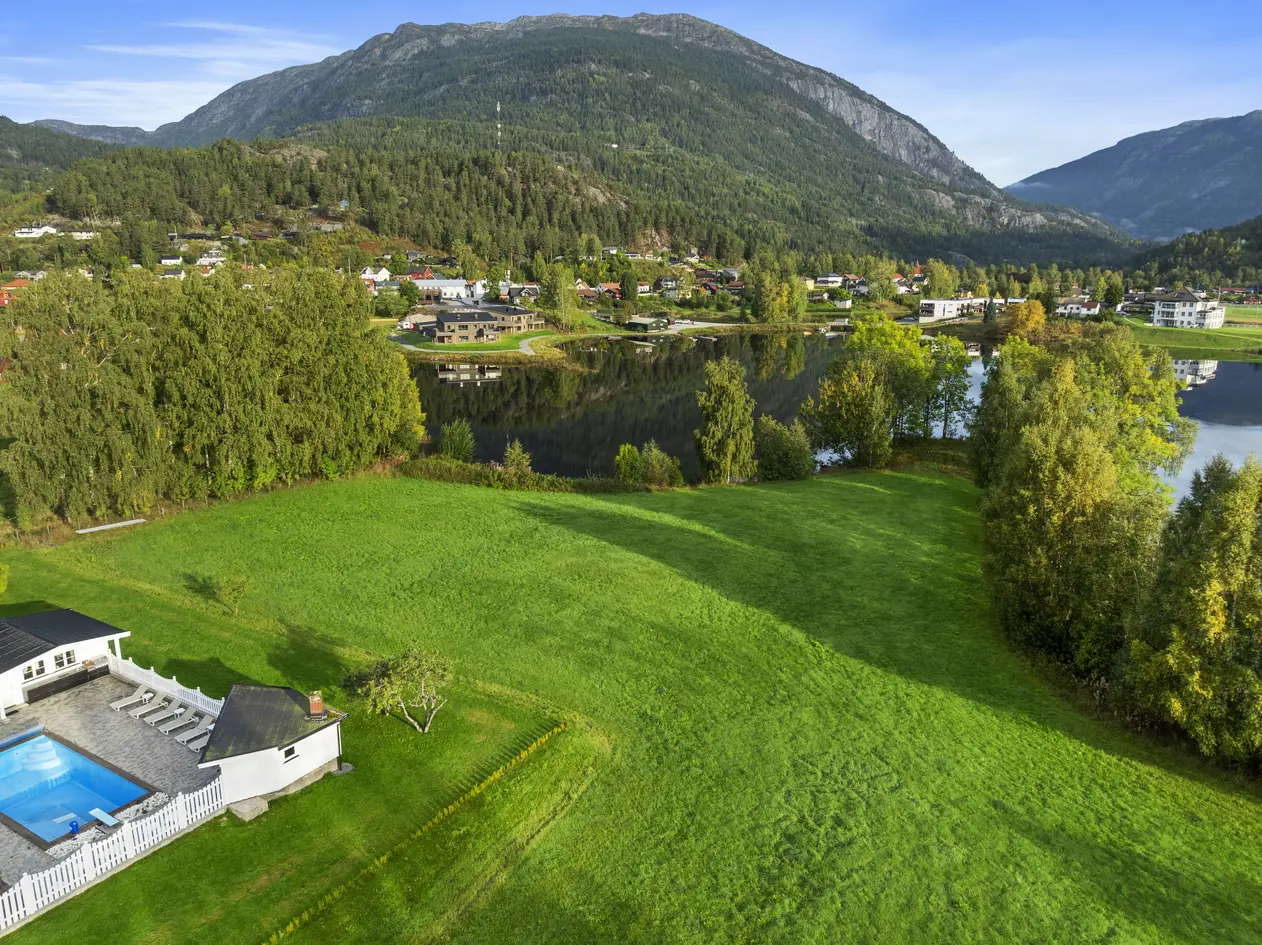 Stor tomt med utviklingspotensiale i Seljord sentrum - Nes photo 3