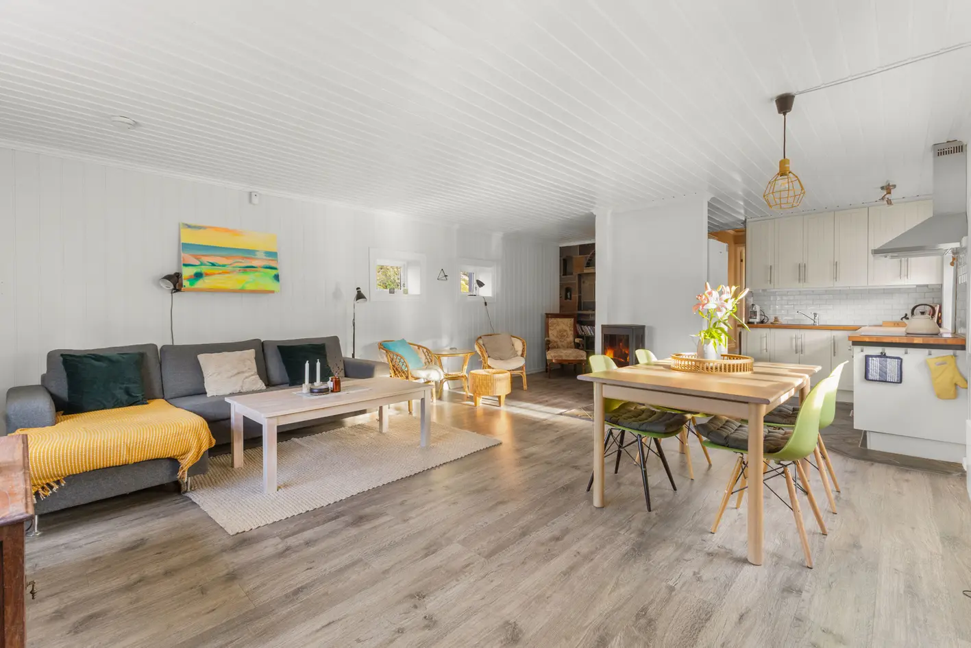 Helårshytte med egen brønn og tilnærmet boligstandard | Marka som nabo | Ca. 100 m fra Lyseren photo 5