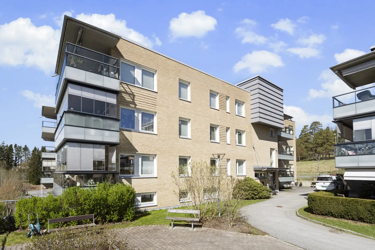 Lekker 3-roms leilighet m/garasjeplass. EL-lader & Vannbåren gulvvarme. "Alt" inkludert i FK. Kort vei til sentrum!  photo 4
