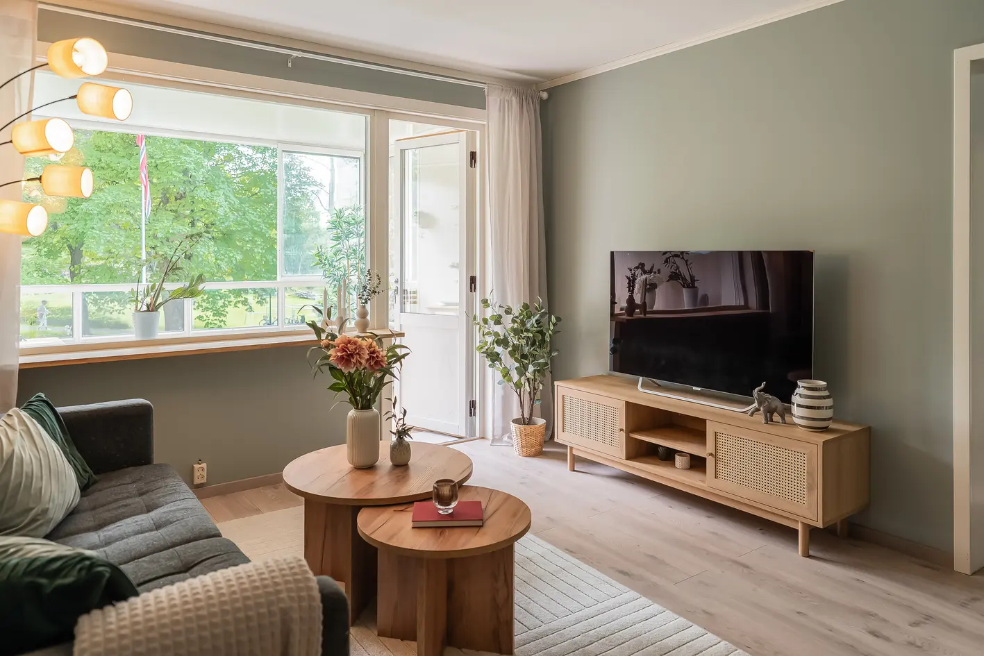 Lade - Lys og romslig 2-roms med attraktiv beliggenhet. Moderne kjøkken fra 2021. Innglasset balkong photo 5