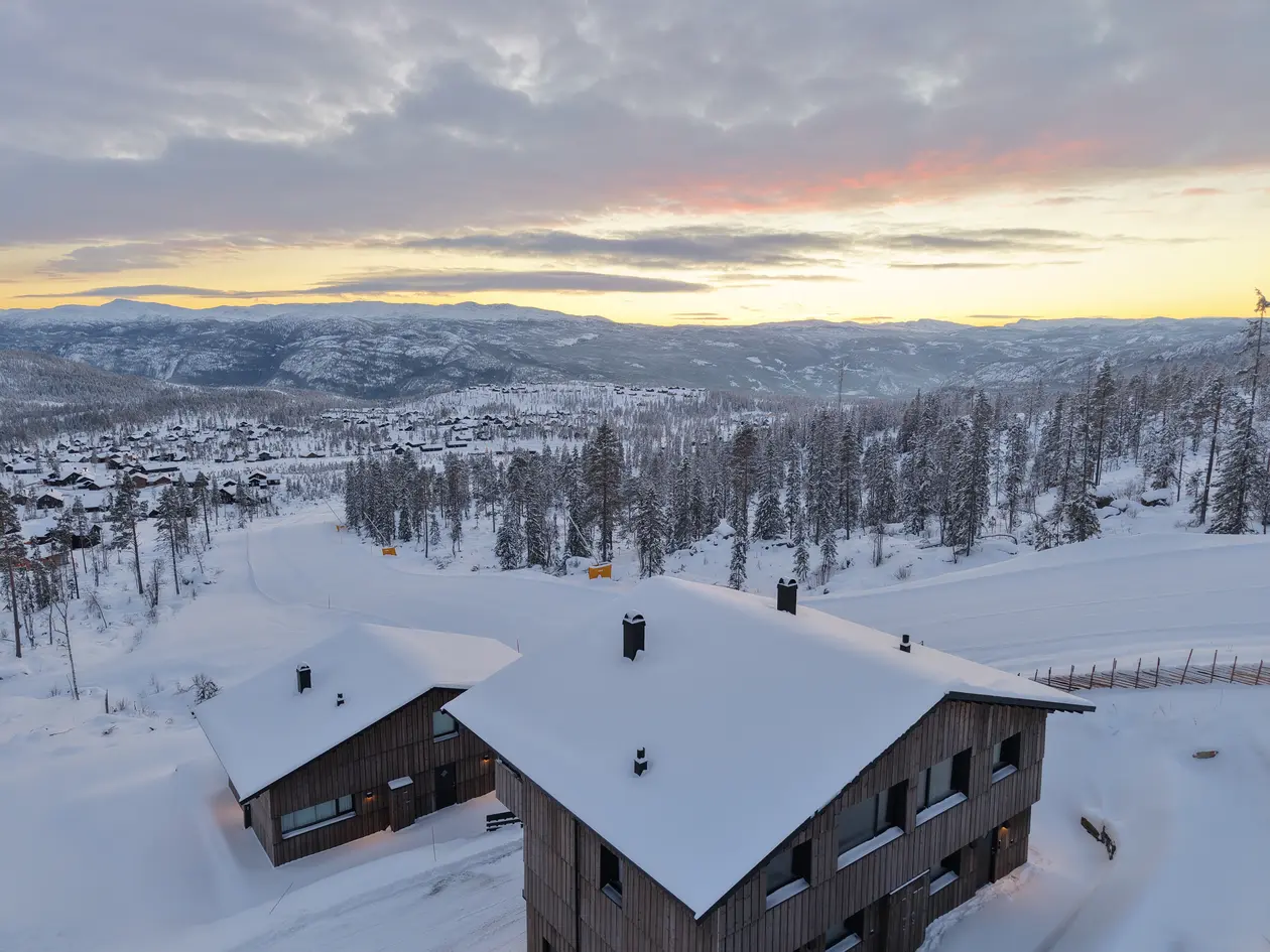 Under to timer fra Oslo- Ski inn/ski ut og fantastisk utsikt! Høy standard - Garasje - Smarte planløsninger - 2 solgt! photo 3