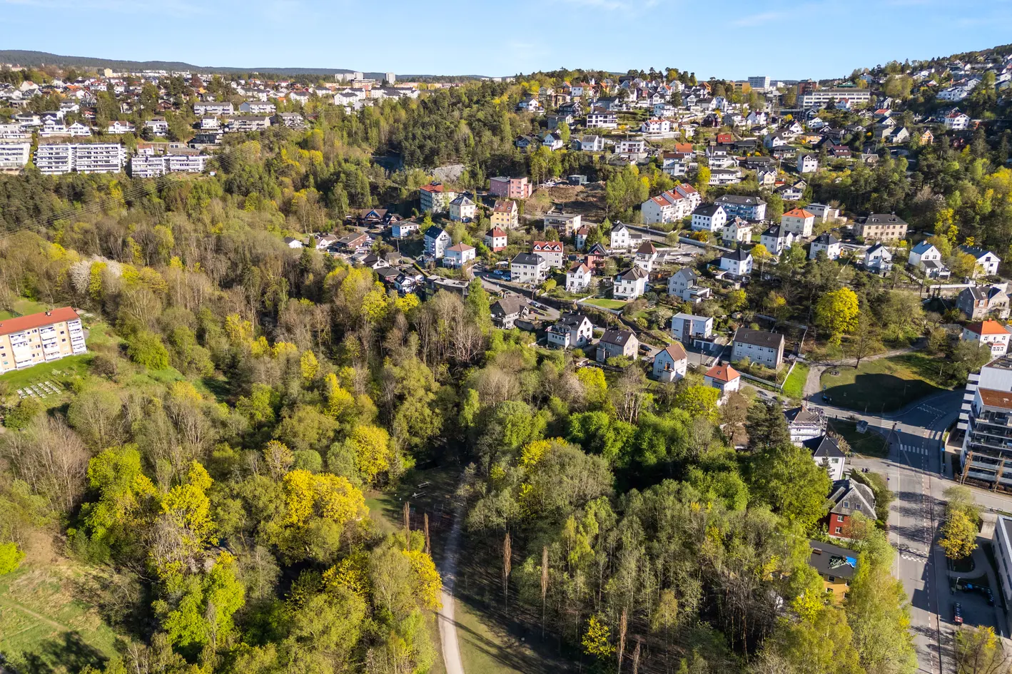 Klassisk enebolig/hel tomannbolig i Jugendstil. 335 m2. Stor hage. Mulighet for utleie. Sen kveldssol. Nydelig utsikt. photo 5
