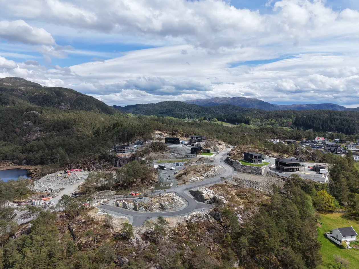Nye eneboligtomter! 14 Solgt. Pris fra 1.250.000,-. Vei, vann, avløp og strøm til tomtegrense. Ingen bygge klausul photo 3